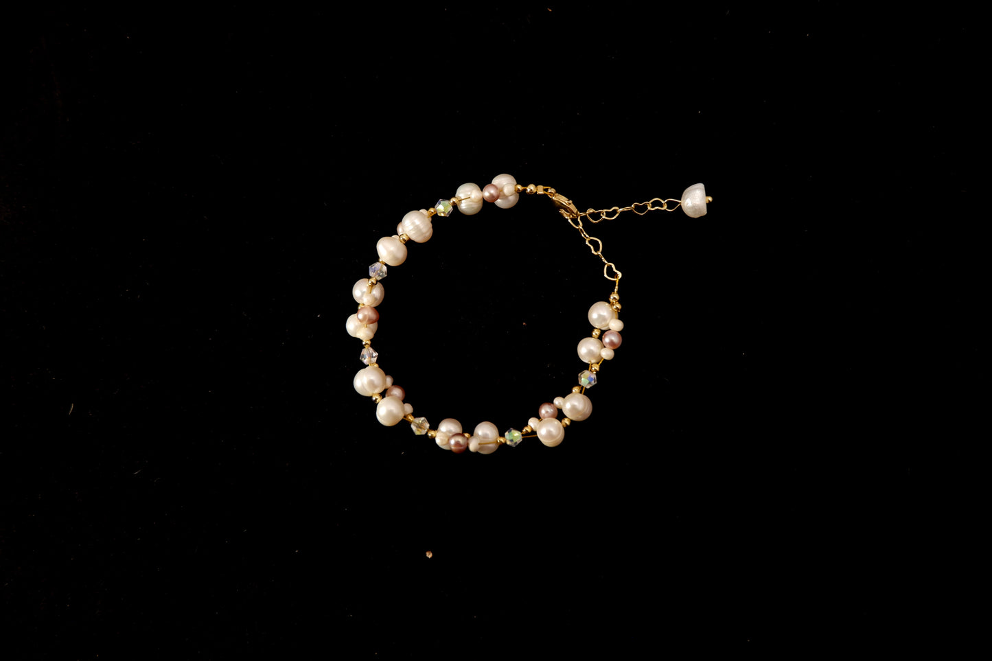 Iridescent Pearl Bracelet