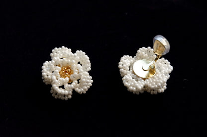 Pearl - clustered Flower Clip-on Earrings
