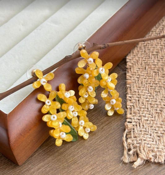 Golden Osmanthus Beaded Earrings